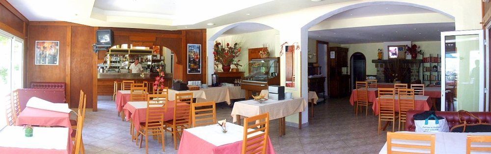 Hotel Arena Le Refuge コルテ エクステリア 写真